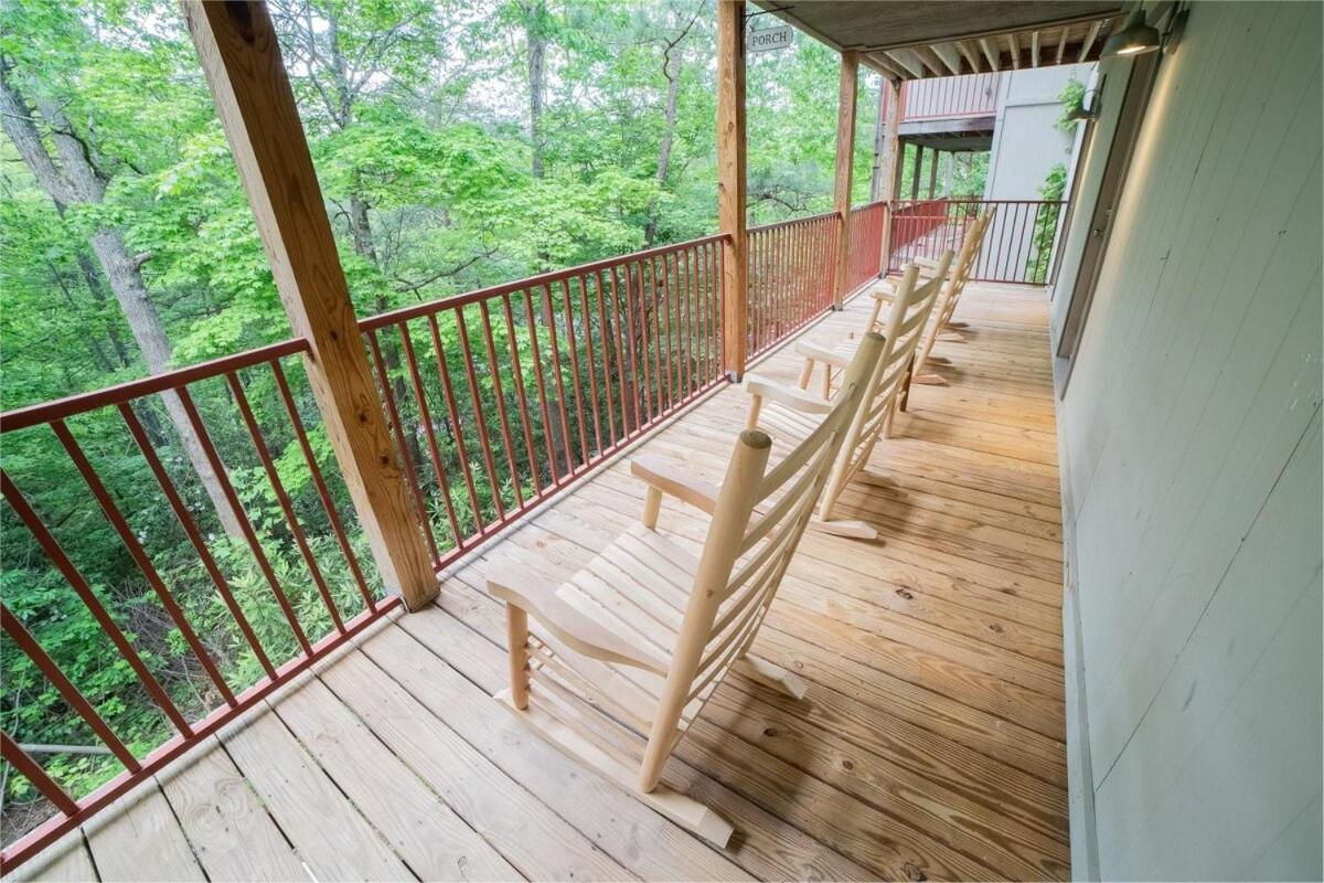 Cabin C In The Gatlinburg Art & Craft Community Exterior photo