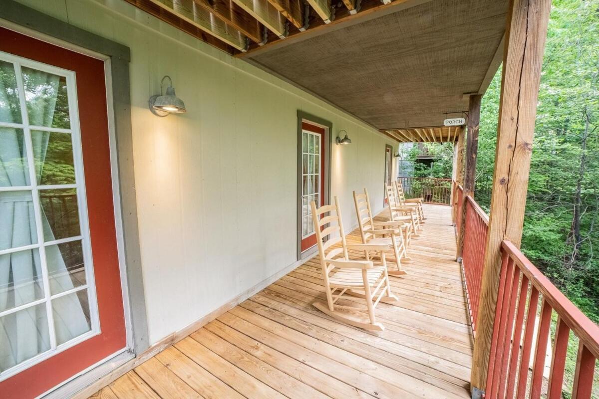 Cabin C In The Gatlinburg Art & Craft Community Exterior photo